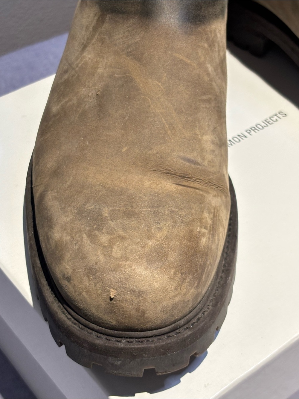 Men's Common Projects Chelsea waxed-suede boots with original packaging - Picture 7 of 8
